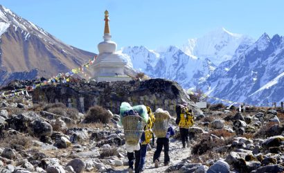 Majestic mountain landscape in Nepal – perfect for holiday activities and affordable holiday packages