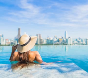 Airplane in flight – representing holiday packages including flights and flight-inclusive travel deals
